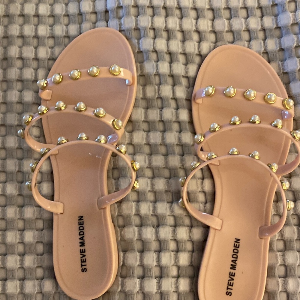 Steve Madden sandals